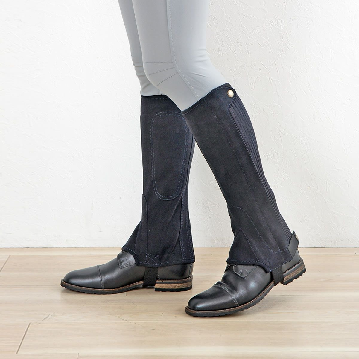 EQULIBERTA 合皮スエードハーフチャップス|JODHPURS (ジョッパーズ
