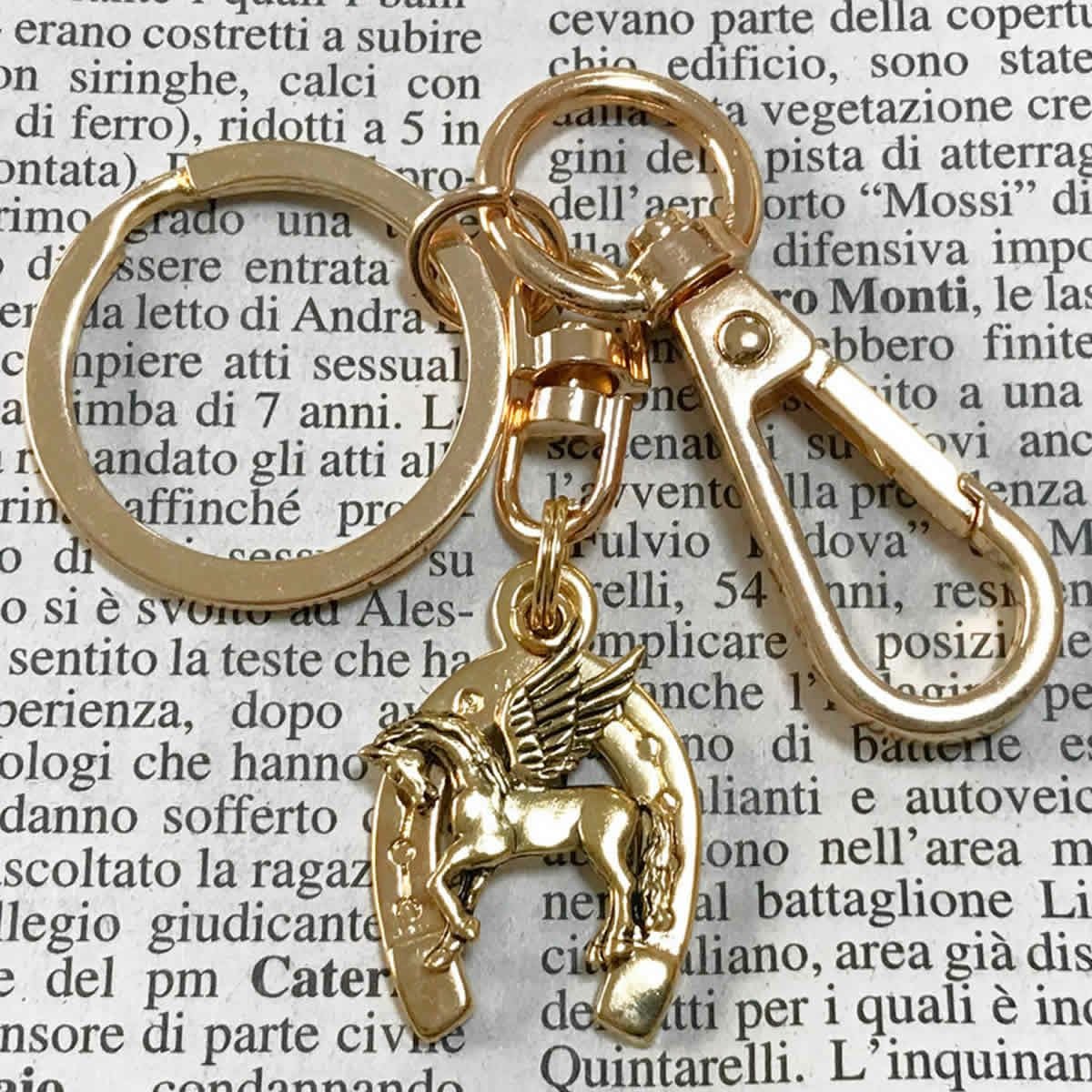 幸運の馬蹄チャーム ペガサス キーリング「良い方向へ走る・幸せ・仕事