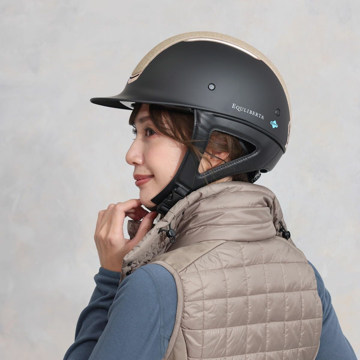 EQULIBERTA レクラ ダイヤル調整ヘルメット|JODHPURS (ジョッパーズ EQULIBERTA レクラ ダイヤル調整ヘルメット|JODHPURS (ジョッパーズ